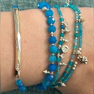 Kendra Scott Aqua Supak Beaded Bracelet Set in Gold.